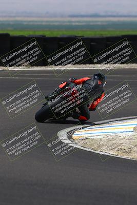 media/Jun-08-2025-TrackDaz (Sun) [[dc1ba13c79]]/A Group/1pm (Turn 6)/